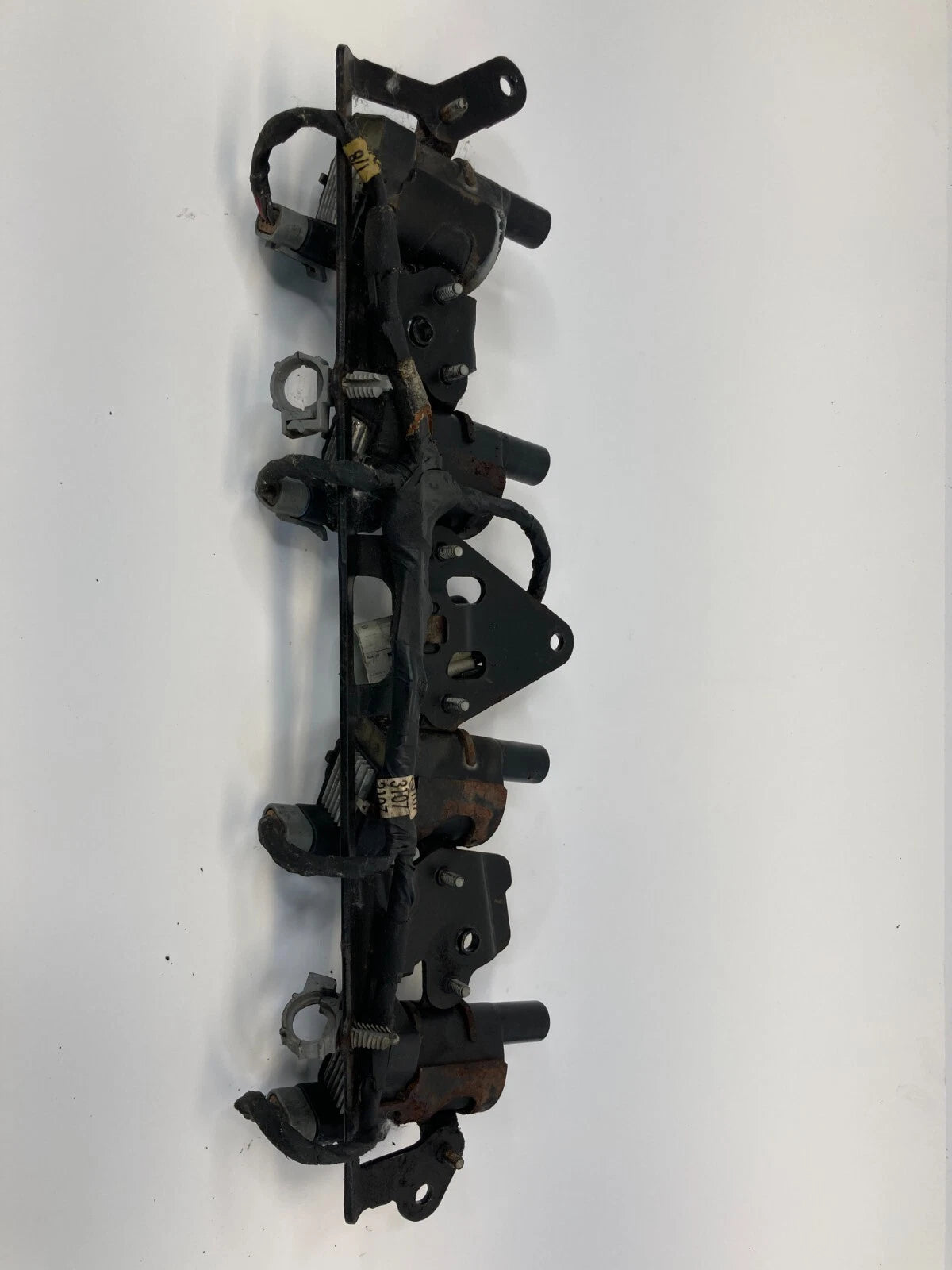 00-06 CHEVY TAHOE GMC YUKON RIGHT ENGINE IGNITION COIL IGNITER PACK BRACKET SET