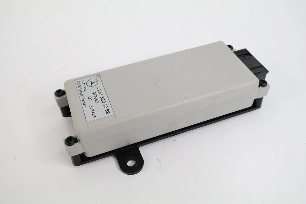 2006-2012 MERCEDES W251 R350 RADIO ANTENNA AMPLIFIER MODULE OEM A2518201389
