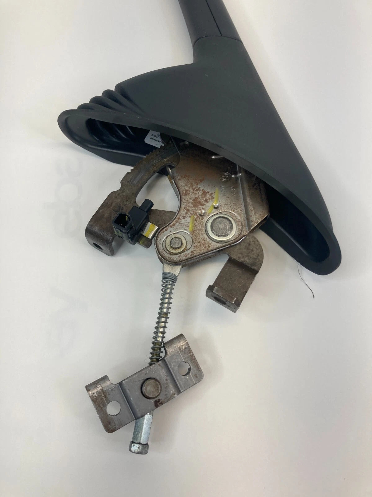 2012 FIAT 500 FLOOR CENTER CONSOLE PARKING EMERGENCY BRAKE HANDLE ASSEMBLY OEM