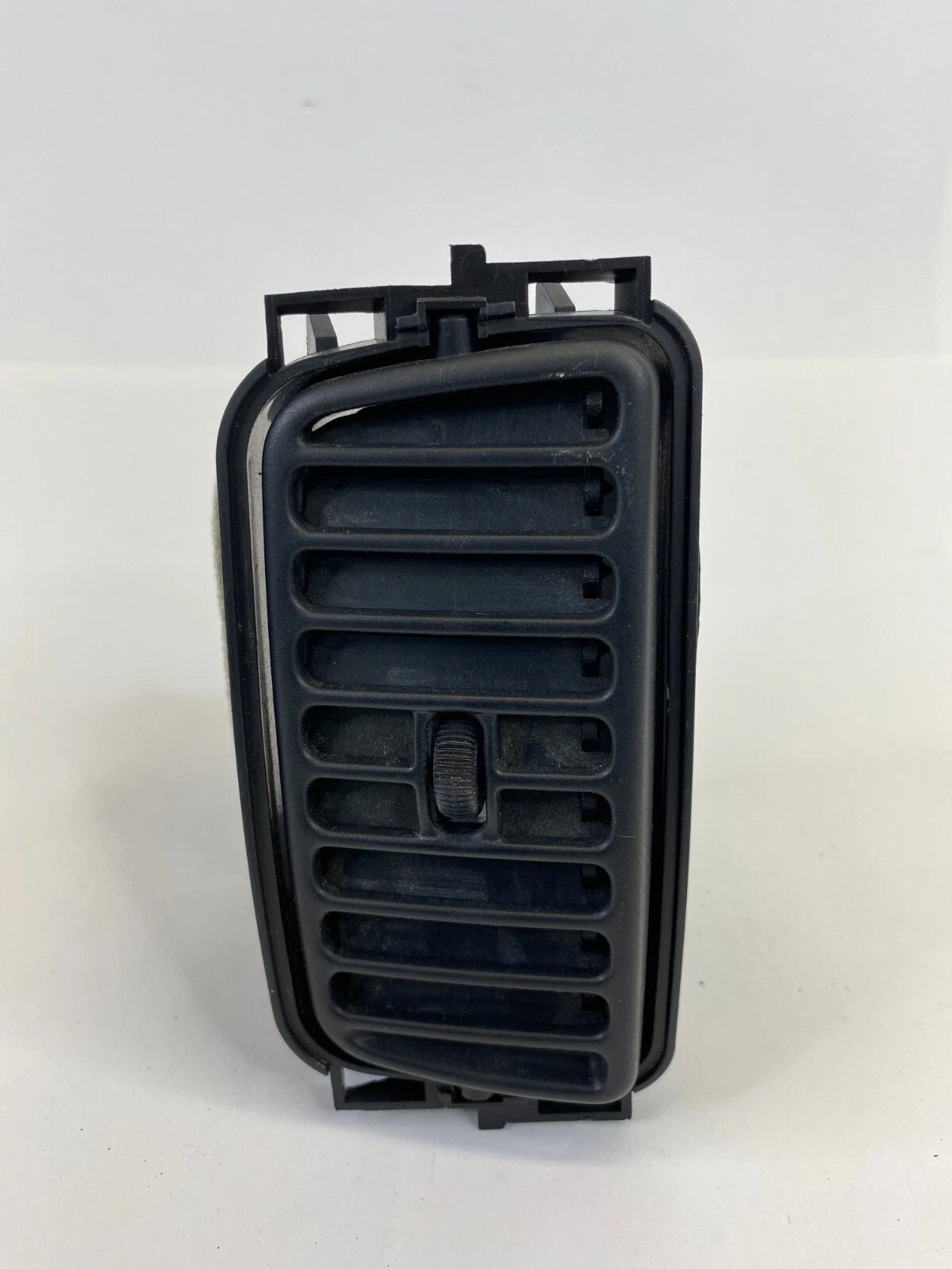 2001-2003 FORD ESCAPE DASH LEFT SIDE AC AIR VENT GRILL DUCT OEM