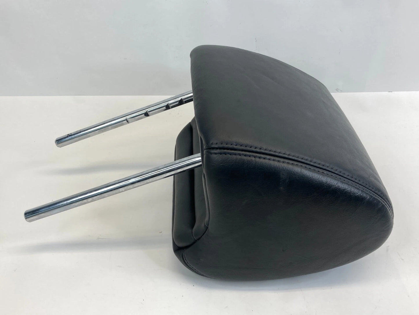 2004-2006 ACURA TL FRONT RIGHT SIDE SEAT HEADREST HEAD REST FR RH OEM