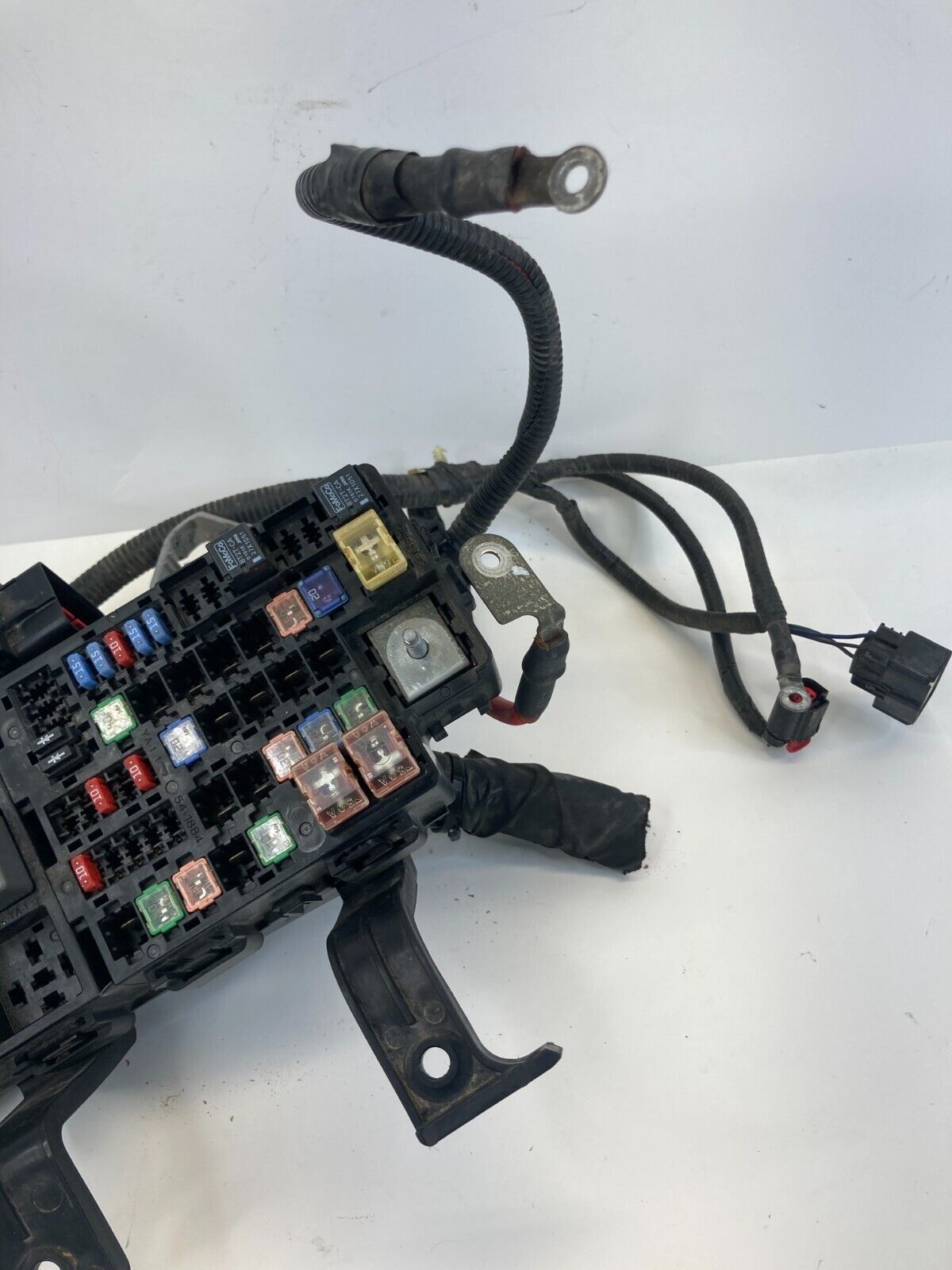 2010 2011 2012 Ford Fusion 2.5L Engine Fuse Relay Box Compartment 54-7146-3C OEM