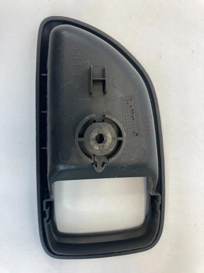 10-13 KIA SOUL REAR RIGHT SIDE INNER DOOR HANDLE COVER BEZEL TRIM 82611-2K100
