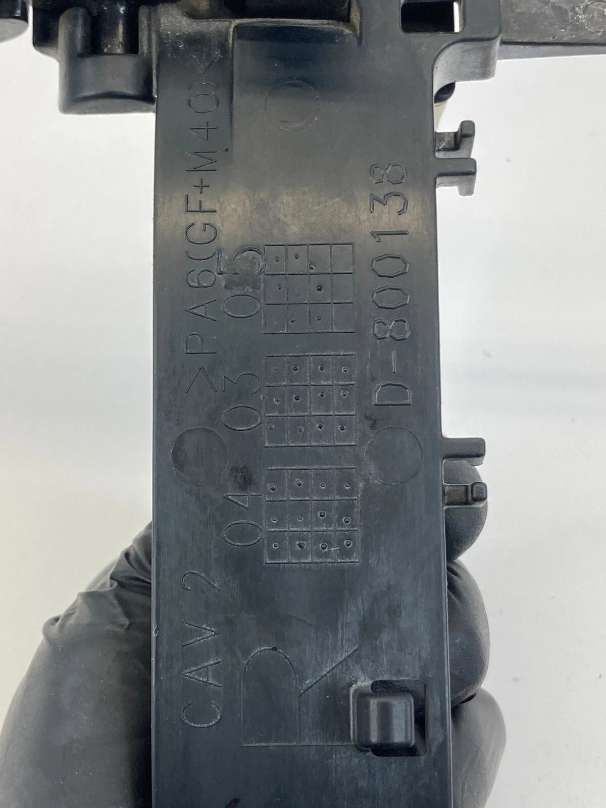 2004-2008 CADILLAC SRX REAR RIGHT SIDE EXTERIOR OUTSIDE DOOR HANDLE D-800138 OEM