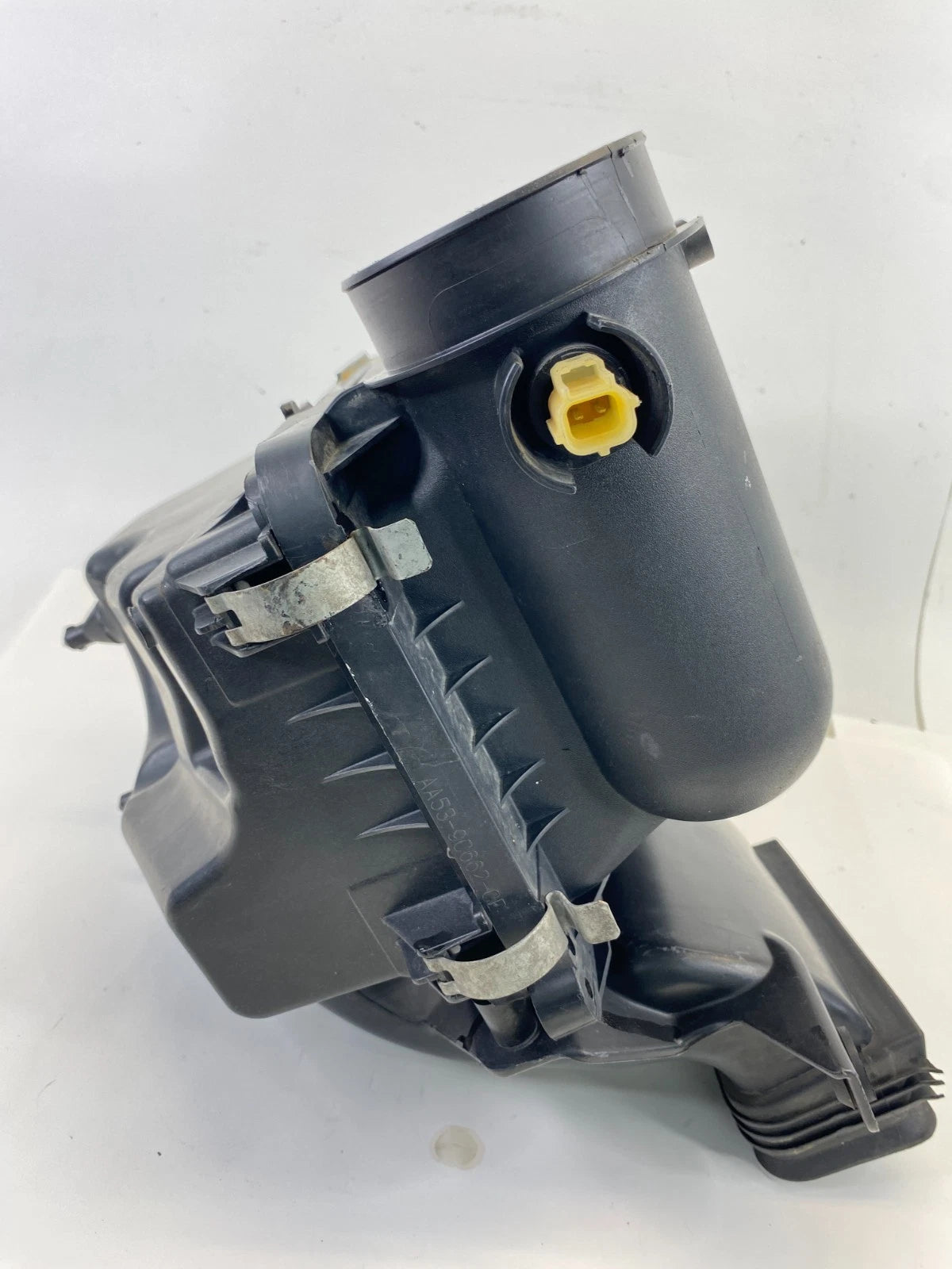 2010-2019 FORD TAURUS 3.5L TURBO AIR CLEANER INTAKE FILTER BOX AA53-9C662-CE