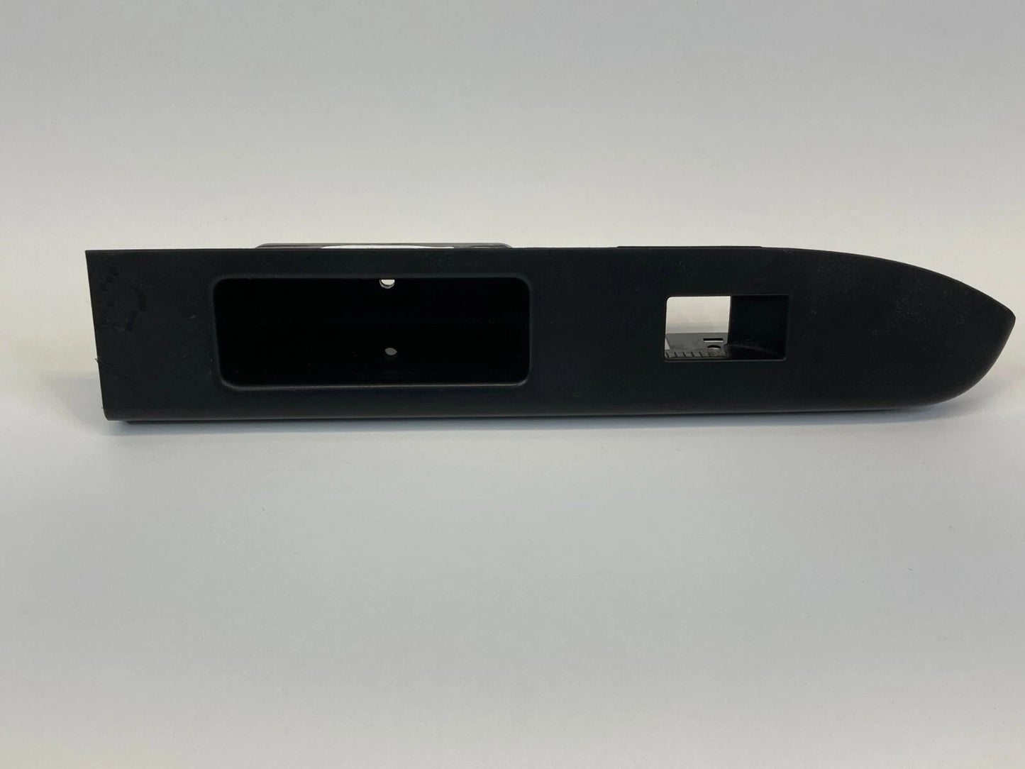 08-12 FORD ESCAPE REAR LEFT BACK SIDE DOOR WINDOW SWITCH COVER BEZEL RR LH OEM