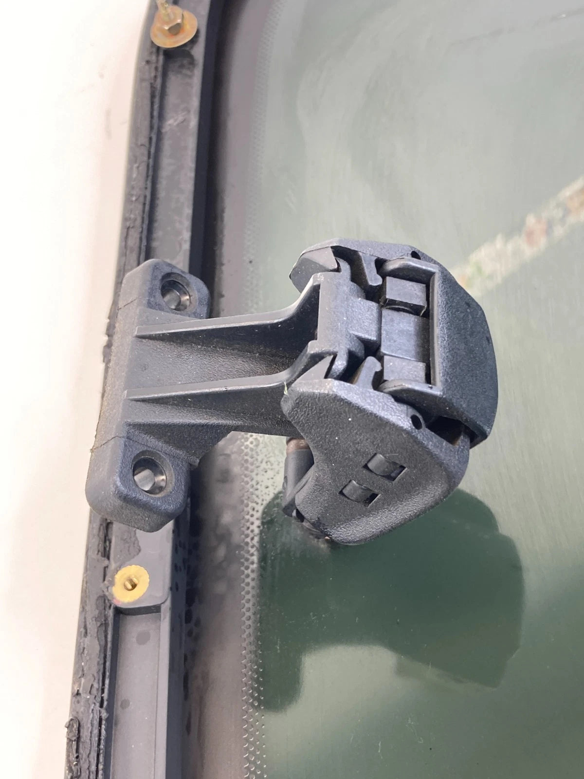 1997-2003 Ford F-150 Rear Left Extended Cab Quarter Window Glass F65B-1829701-A