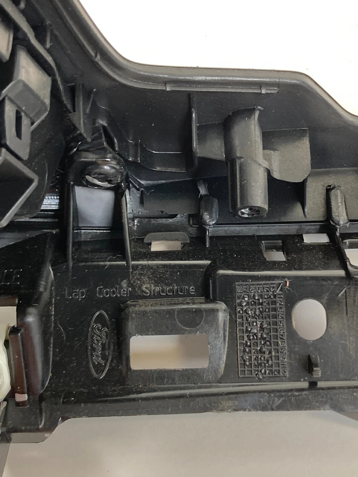 2015-2018 FORD FOCUS CENTER DASH RADIO CONTROL BEZEL TRIM PANEL J1EB-18835-AB3JA