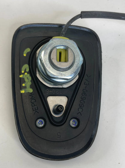 2009-2013 TOYOTA COROLLA ROOF MOUNTED RADIO ANTENNA ASSEMBLY OEM