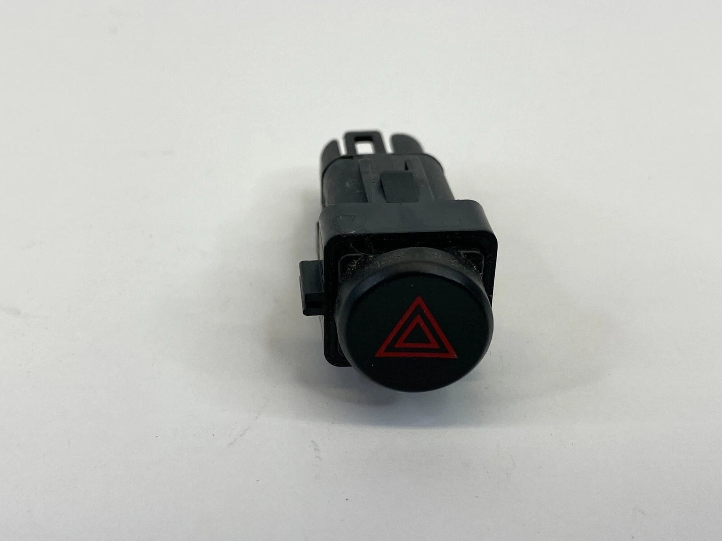 2008 09 10 11 2012 CHEVROLET CHEVY MALIBU HAZARD WARNING BUTTON SWITCH OEM