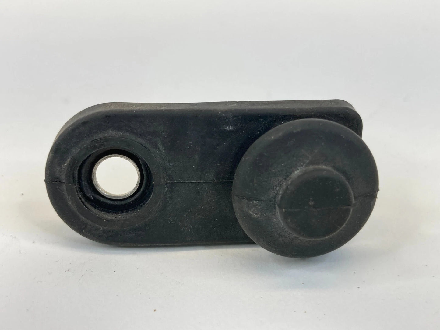 2004-2009 KIA SPECTRA REAR LEFT DRIVER DOOR JAMB AJAR SENSOR SWITCH 93560-3B100