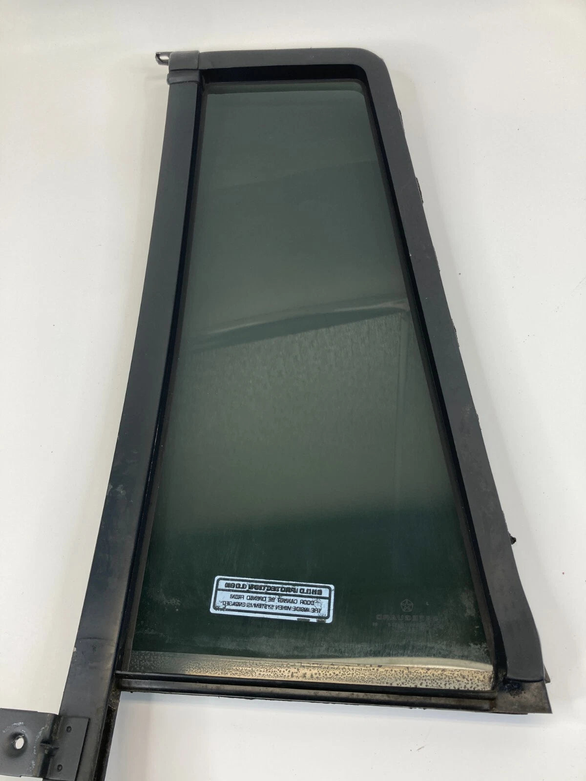 93-98 JEEP GRAND CHEROKEE REAR RIGHT BACK DOOR VENT FIXED GLASS WINDOW 55255588
