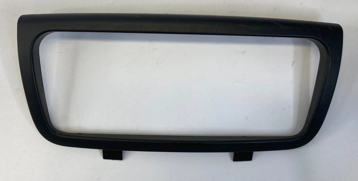 2009-2017 CHEVROLET TRAVERSE CENTER CONSOLE REAR COVER TRIM PANEL BEZEL 25937766