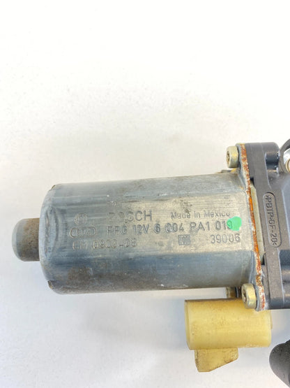 2000-2005 CHEVROLET IMPALA FRONT RIGHT SIDE DOOR POWER WINDOW MOTOR CM090940B