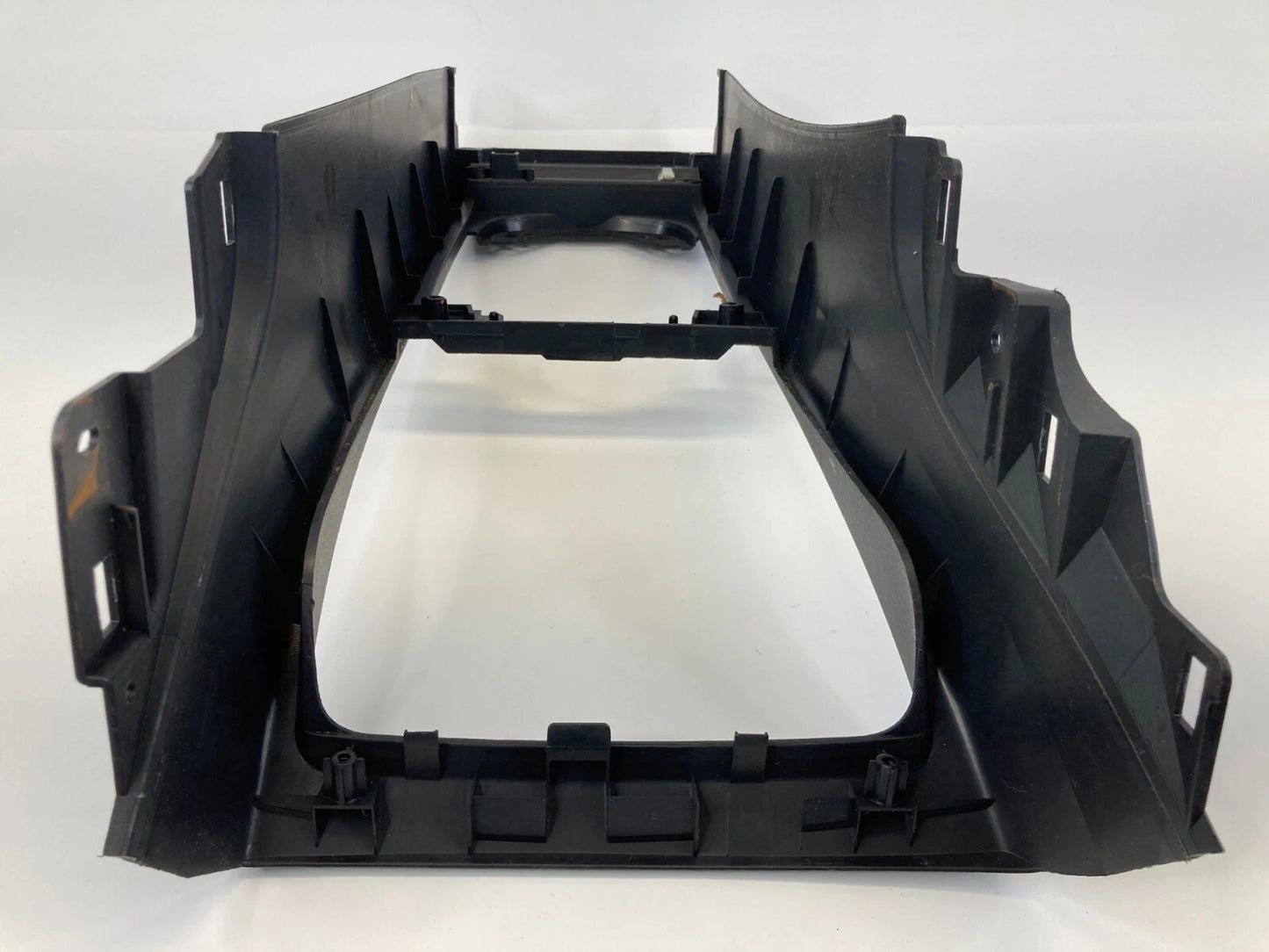 2007-2012 NISSAN VERSA FRONT CENTER CONSOLE BRACKET HOLDER SUPPORT 96910-EL00A
