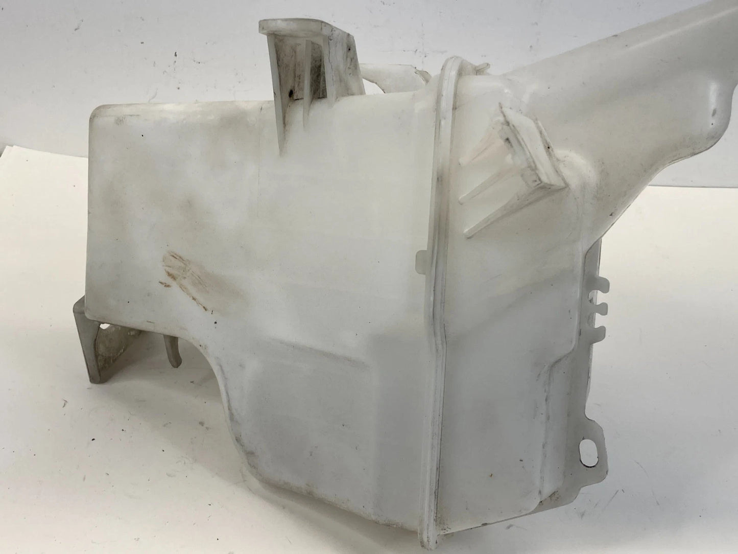 10-16 2010-2016 Buick LaCrosse Windshield Washer Fluid Reservoir Bottle OEM