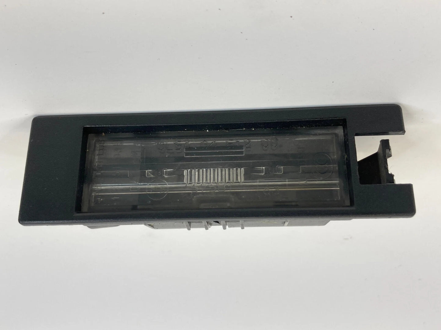 2011 12 13 14 15 16 2017 BUICK REGAL REAR TRUNK LICENSE PLATE LIGHT LAMP OEM