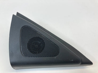 07-10 HYUNDAI ELANTRA SEDAN FRONT RIGHT SPEAKER TWEETER CORNER COVER 87660-2H020