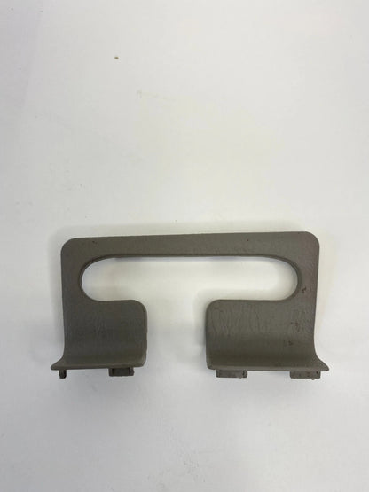 2001-2005 TOYOTA SEQUOIA FRONT RIGHT SEAT CUSHION BUCKLE COVER 72992-0C020 OEM