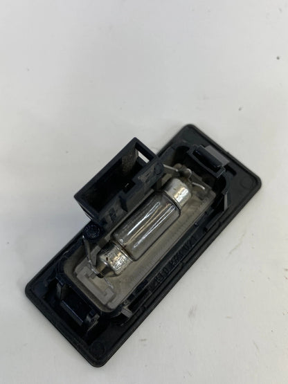 2009-2012 AUDI A4 QUATTRO REAR TRUNK LID LICENSE PLATE LIGHT LAMP SET PAIR OEM