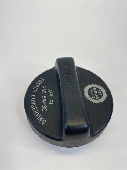 2001-2006 LEXUS LS430 4.3L V8 32V ENGINE OIL FILLER CAP ASSEMBLY OEM