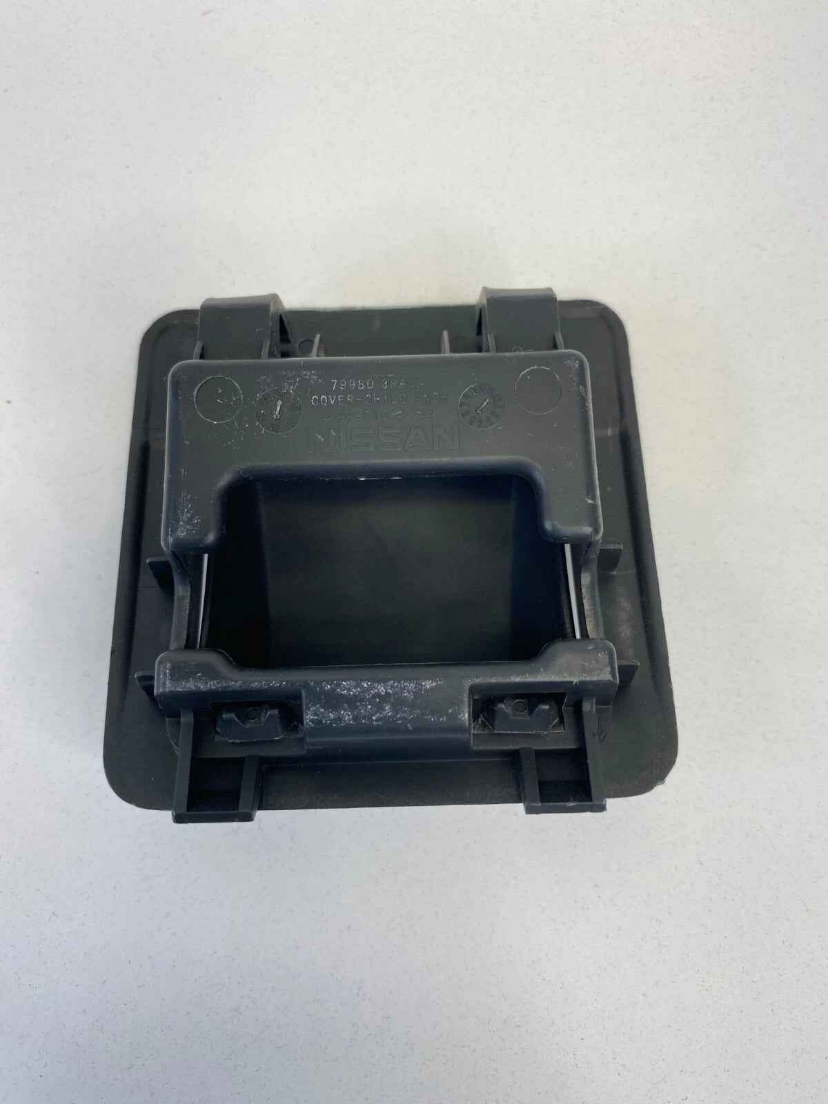 2013 14 2015 NISSAN SENTRA CHILD SEAT ANCHOR HOOK COVER CAP TRIM 79980-3RA0A OEM