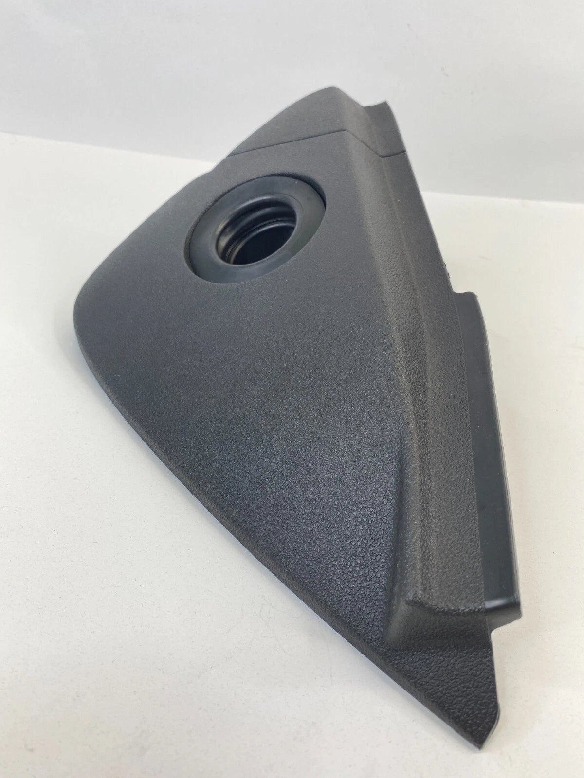 2006-2013 CHEVROLET CHEVY IMPALA DASH RIGHT PASSENGER END COVER CAP TRIM BEZEL