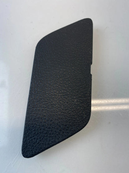 2010-2017 CHEVROLET EQUINOX FRONT LEFT SIDE INNER DOOR SCREW TRIM COVER 25898955