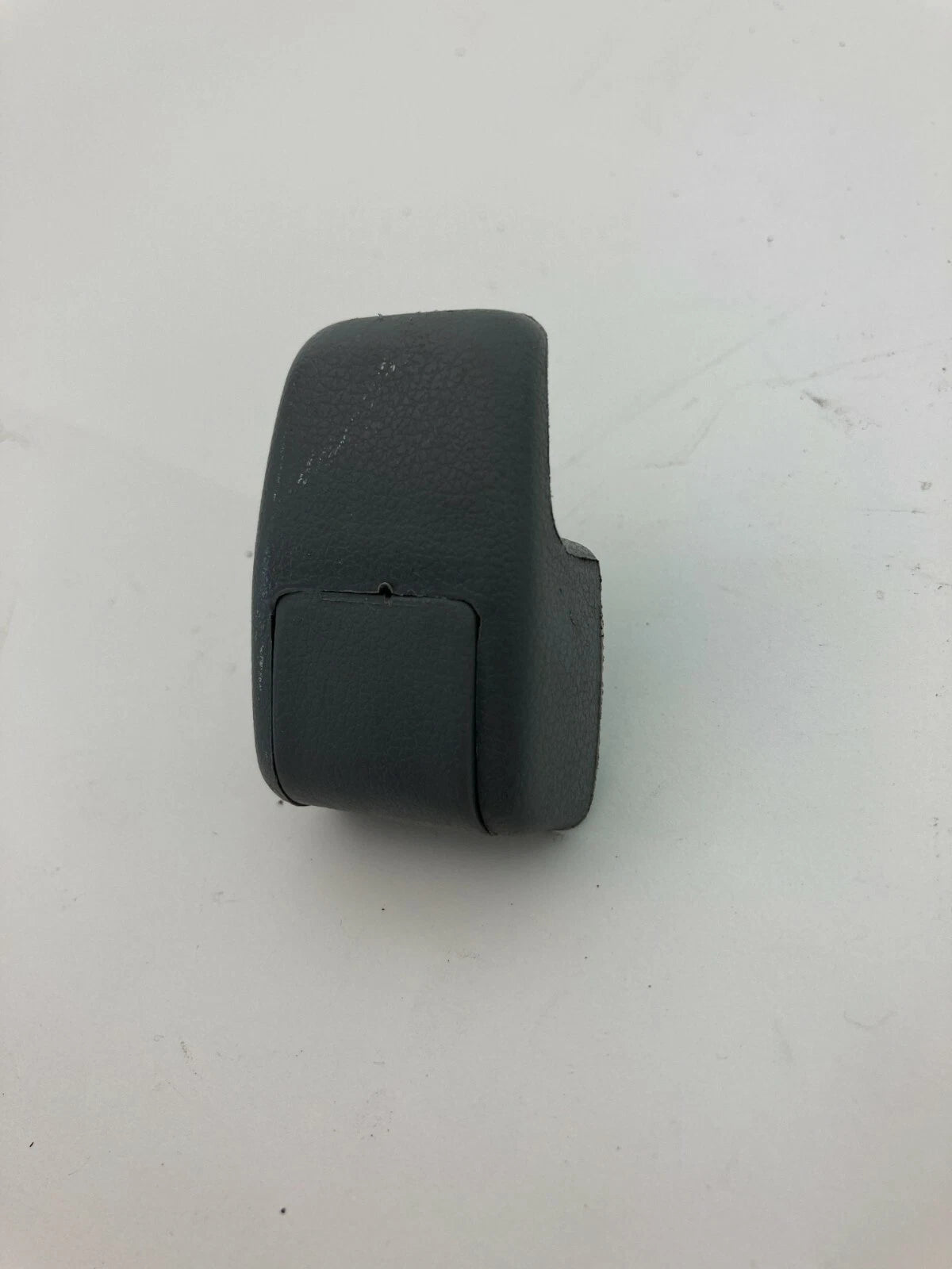 1999-2003 TOYOTA SOLARA COUPE REAR LEFT INTERIOR ROOF HANGER HOOK CLOTH CLIP OEM