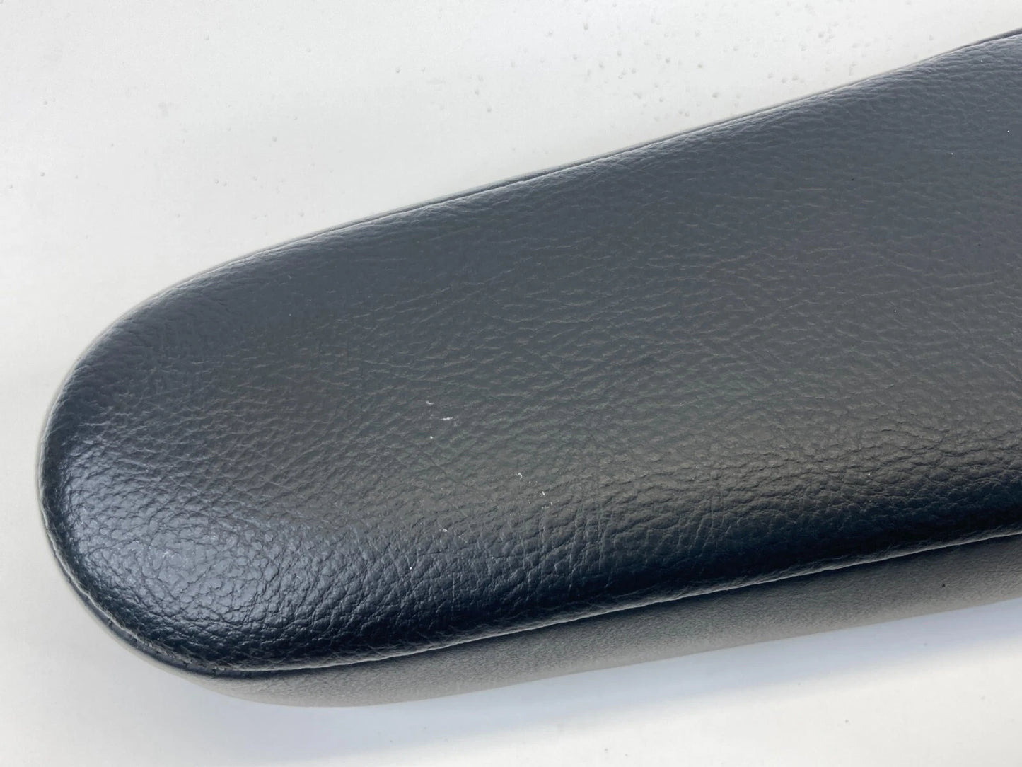 2008 2009 2010 08 09 10 INFINITI QX56 REAR LEFT SIDE SEAT ARMREST ARM REST OEM
