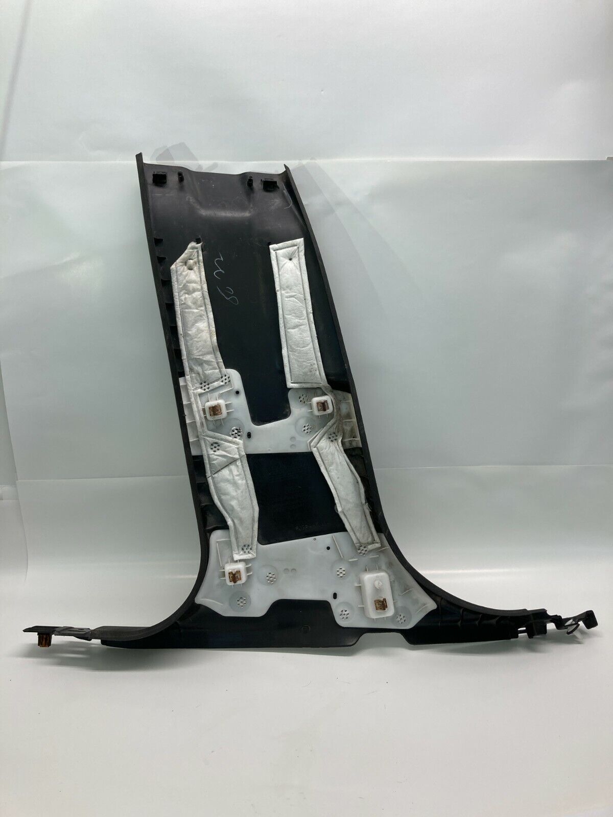 2013 14 15 2016 Ford Fusion Front Right Side Lower B Pillar Trim Panel Cover