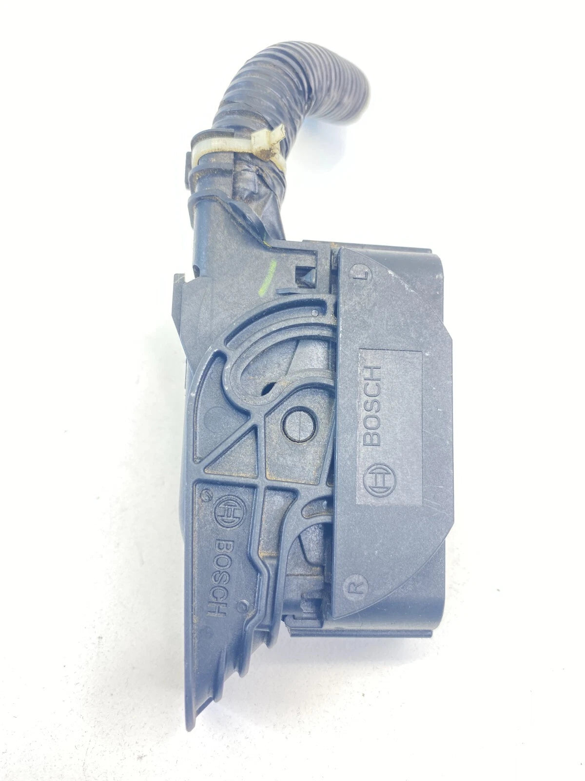2012 12 NISSAN VERSA 1.6L SEDAN ABS CONNECTOR PLUG UNIT COMPUTER WIRE SOCKET OEM