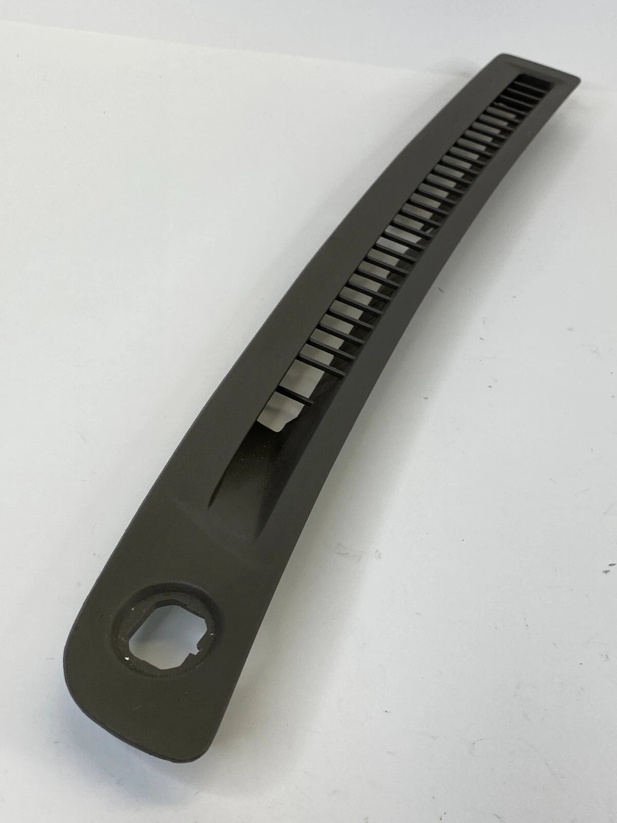 03-07 INFINITI G35 COUPE LEFT DRIVER DASH AIR VENT DEFROSTER GRILLE COVER OEM