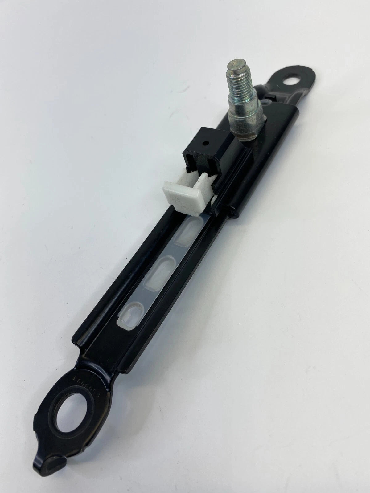 2010 2011 2012 2013 2014 2015 TOYOTA PRIUS SEAT BELT HEIGHT ADJUSTER ASSEMBLY
