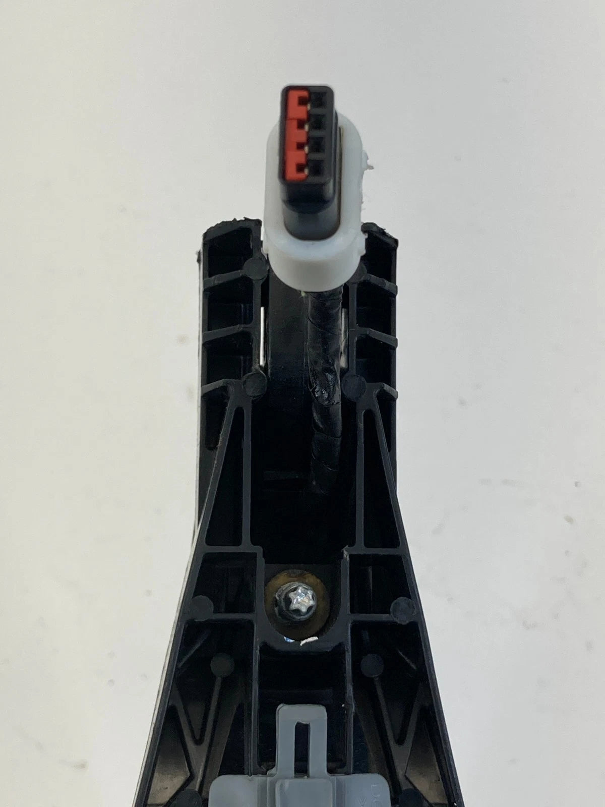 2010-2012 Buick LaCrosse Front Right Side Exterior Outer Door Handle 9400-2320