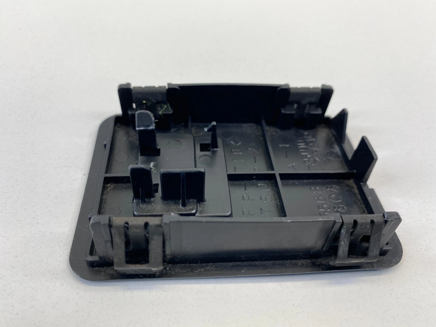 1996 1997 1998 TOYOTA 4RUNNER DASH LOWER TRIM PANEL COVER 55606-35010 OEM