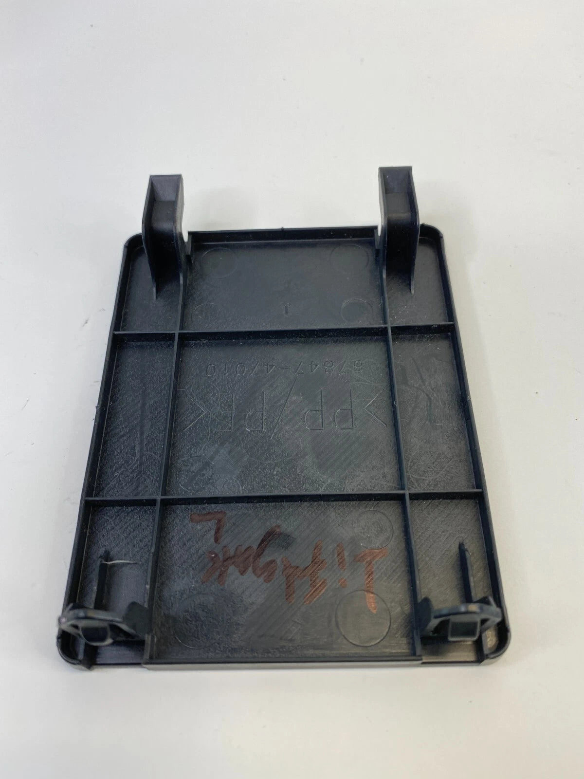 10-15 TOYOTA PRIUS REAR TRUNK LIFTGATE LEFT SIDE LID COVER TRIM CAP 67847-47010