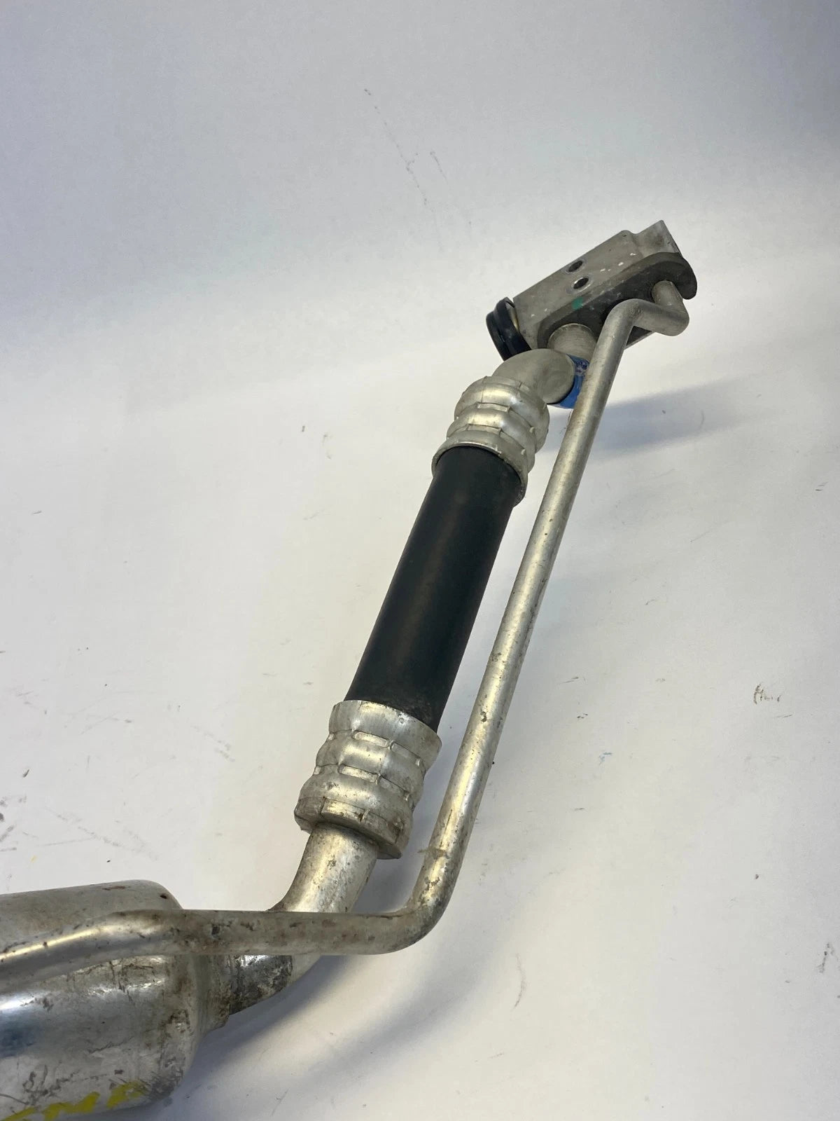 2010-2013 KIA FORTE 2.0L AC AIR CONDITIONER REFRIGERANT SUCTION HOSE PIPE LINE