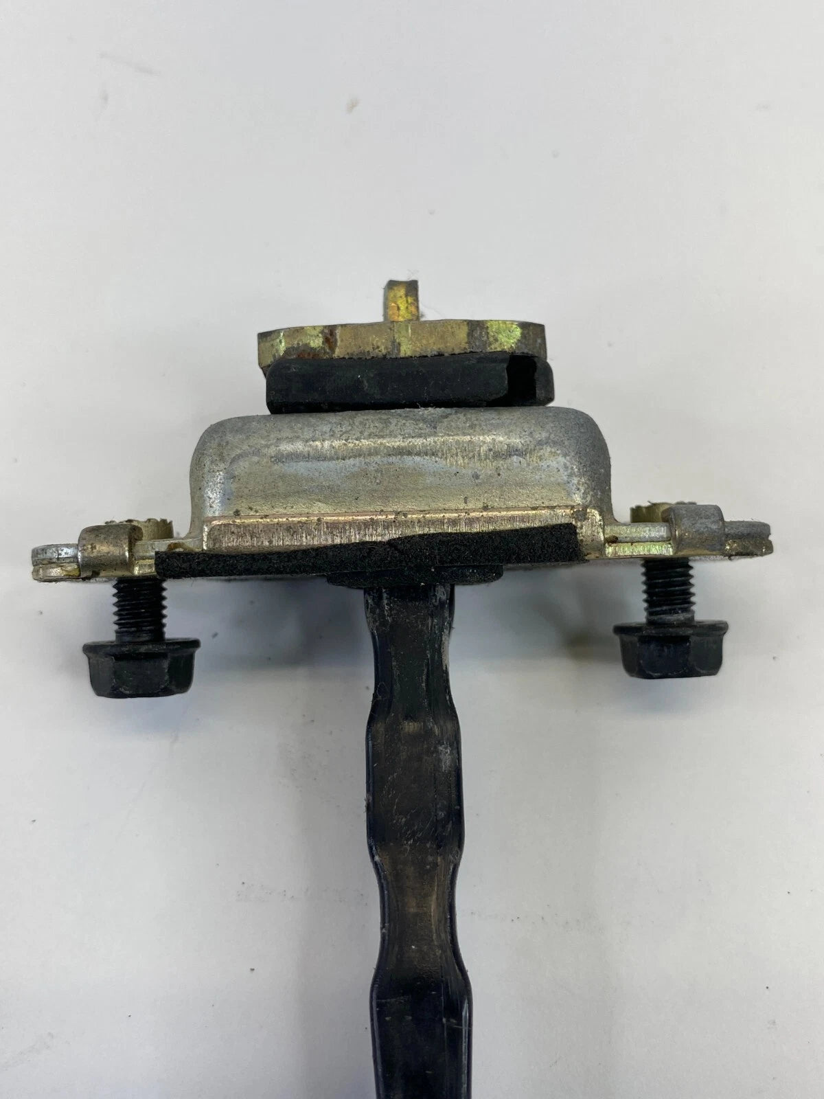03-09 KIA SORENTO FRONT RIGHT PASSENGER SIDE DOOR CHECK STOP STOPPER DETENT OEM