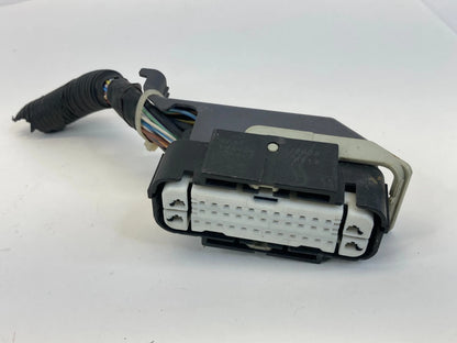 2009-2011 JAGUAR XF 4.2L RWD ABS ANTI LOCK BRAKE PUMP SOCKET PLUG CONNECTOR OEM