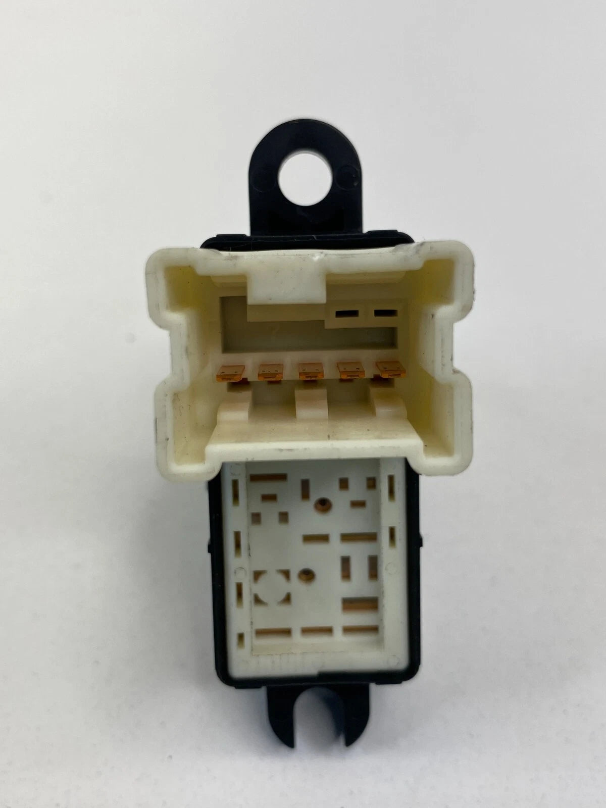 1999 00 01 02 2003 INFINITI QX4 REAR LEFT SIDE DOOR POWER WINDOW CONTROL SWITCH