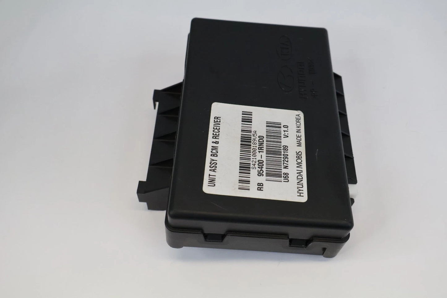 2014-2017 HYUNDAI ACCENT BCM BODY CONTROL MODULE RECEIVER 95400-1RND0 OEM