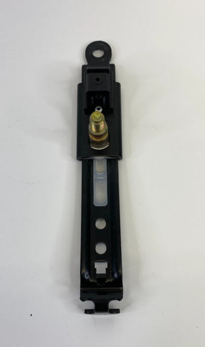 02 03 LEXUS ES300 04-06 ES330 RIGHT SIDE SEAT BELT HEIGHT ADJUSTER D526001 OEM