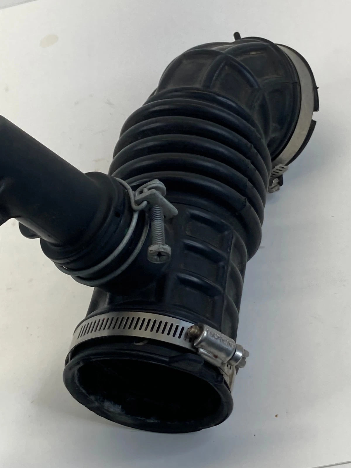 2013-2019 Nissan Sentra 1.8L L4 Air Intake Hose Cleaner Duct Pipe Tube OEM