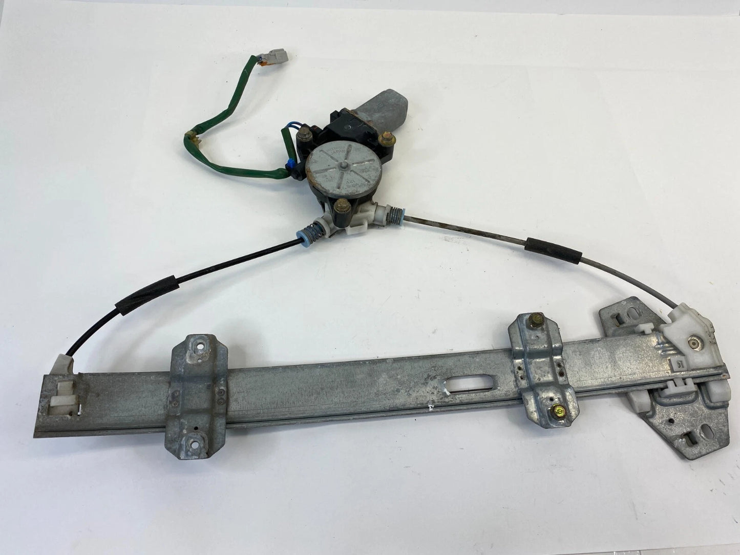 1996-2000 HONDA CIVIC SEDAN FRONT RIGHT SIDE DOOR WINDOW MOTOR W/ REGULATOR OEM