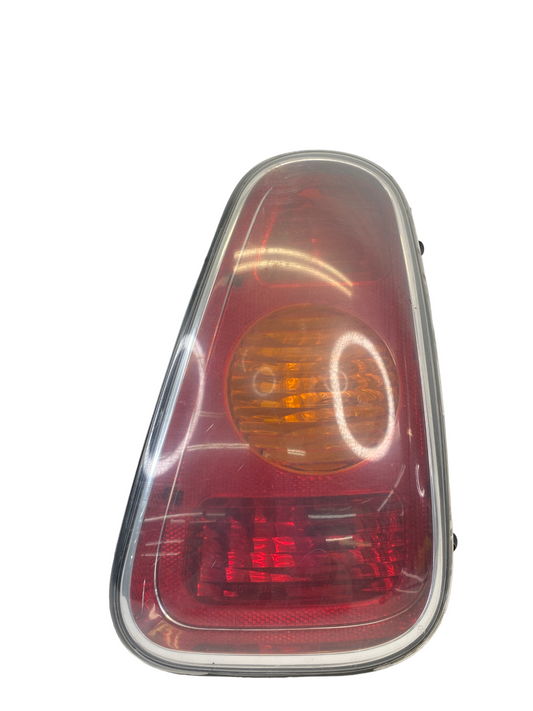 2002 2003 Mini Cooper Hatchback Right Side Tail Light Taillight Lamp 89023373