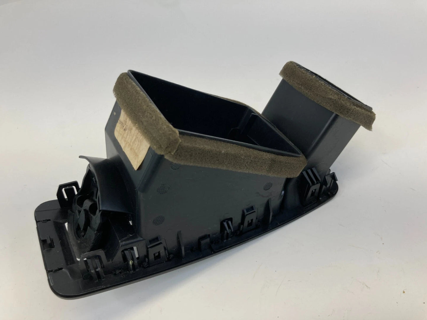 2008-2012 FORD ESCAPE FRONT LH DRIVER SIDE DASH AC AIR VENT OEM 8L84-78046B31-A