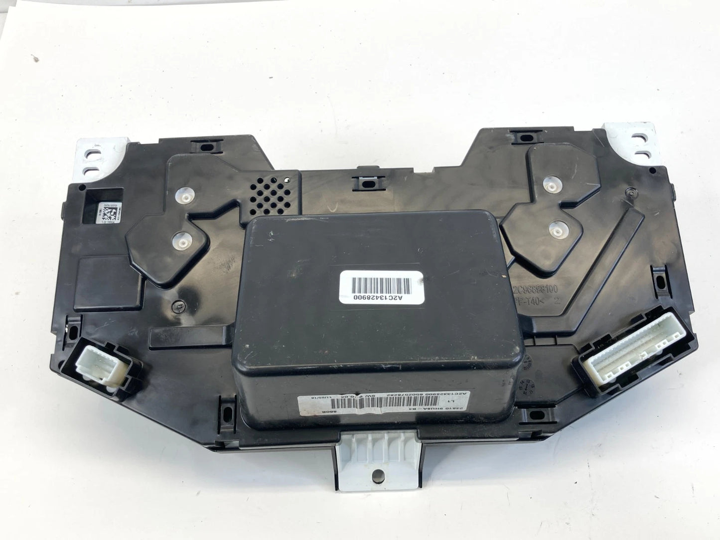 2018 Nissan Altima Dash Instrument Cluster Speedometer 63K Miles 24810-9HU8A OEM