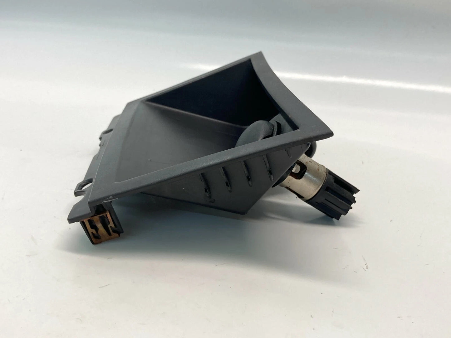 2006-2009 MERCURY MILAN FORD FUSION FRONT CENTER DASH ASHTRAY W/ LIGHTER OEM