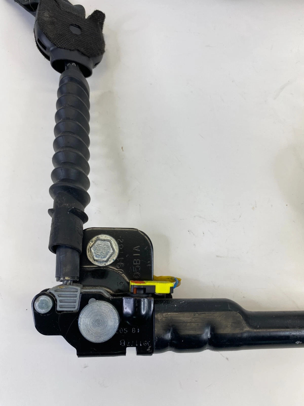 12-15 HYUNDAI SONATA HYBRID FRONT RIGHT SIDE SEAT BELT RETRACTOR 34098740G OEM